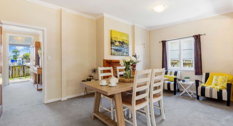  at 44 Hokonui Road, Otahuhu, Auckland