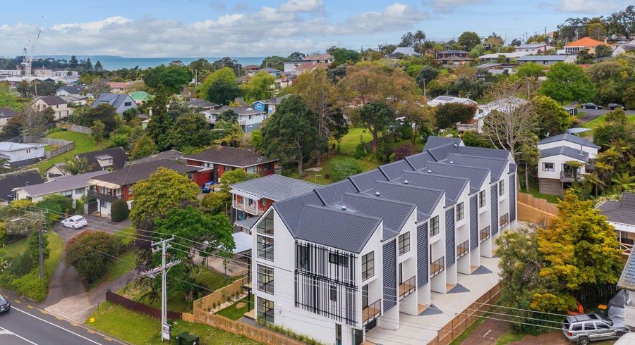  at 12 Pipi Place, Browns Bay, North Shore City, Auckland