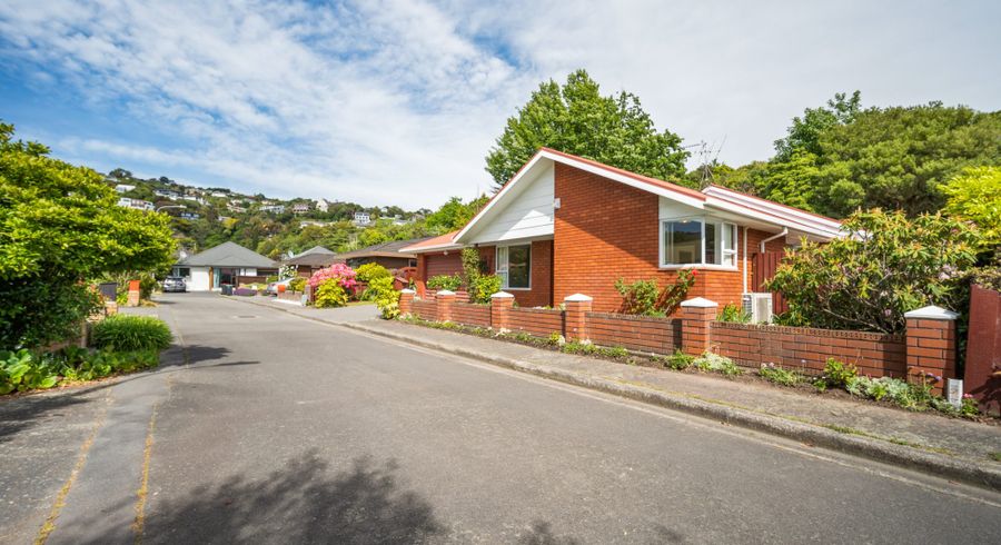  at 6 Torvill And Dean Lane, Cashmere, Christchurch