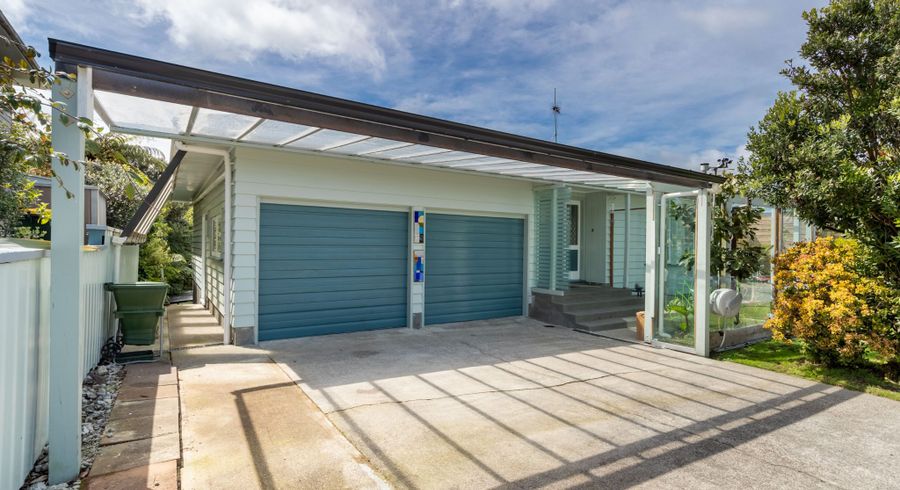 at 3 Ardal Grove, Tirohanga, Lower Hutt, Wellington