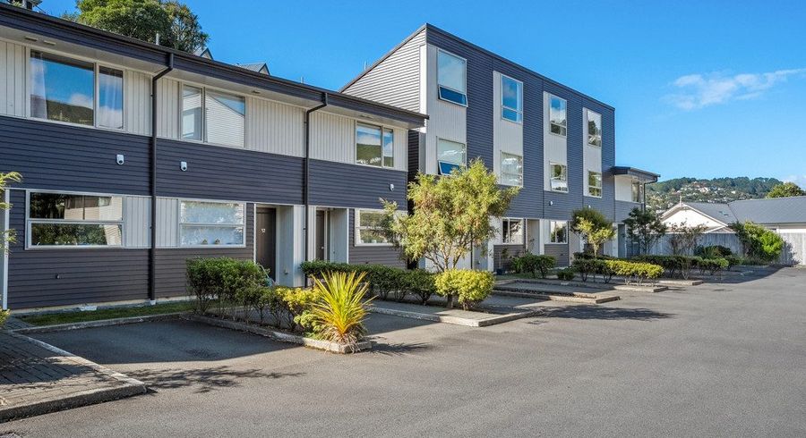  at 11/8 Thatcher Crescent,, Crofton Downs, Wellington, Wellington