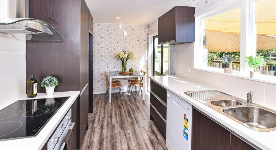  at 35 Laureston Avenue, Papatoetoe, Auckland