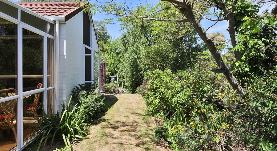  at 2/34 Greers Road, Burnside, Christchurch