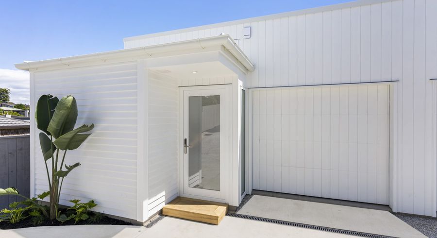  at 281A East Coast Road, Mairangi Bay, North Shore City, Auckland