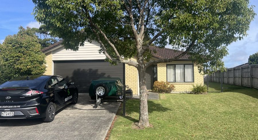  at 45 Cityview Place, Massey, Auckland