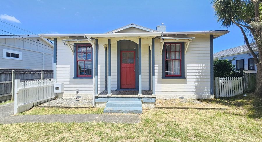  at 22 Elizabeth Street, Moera, Lower Hutt, Wellington