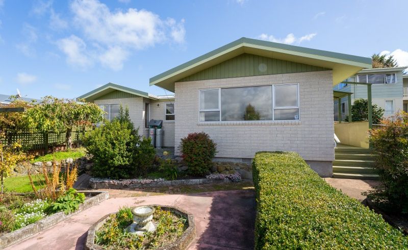  at 14 Robert Mckeen Street, Otaki Beach, Otaki