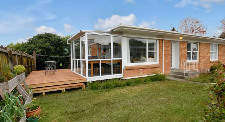  at 1/11 Kapiti Place, Sunnynook, North Shore City, Auckland
