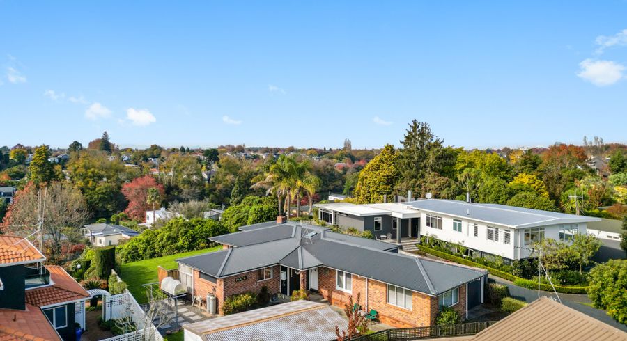  at 44 Beerescourt Road, Beerescourt, Hamilton