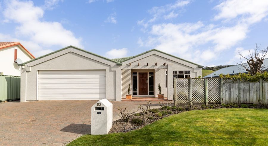  at 52 Kensington Drive, Taradale, Napier, Hawke's Bay