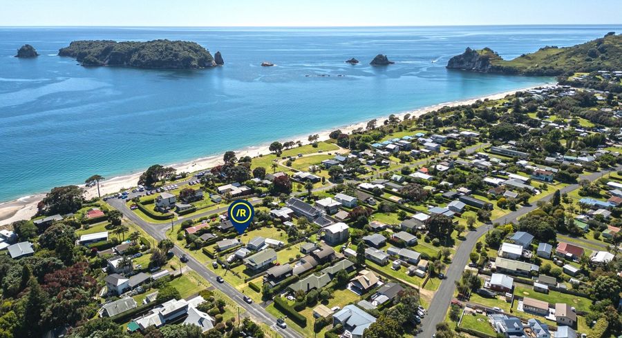  at 11 Hahei Beach Road, Hahei, Thames-Coromandel, Waikato