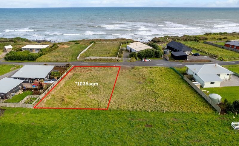  at 295 Tai Road, Ōpunake