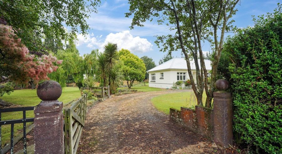  at 147 Thomsons Crossing Road West, Thomsons Crossing, Winton