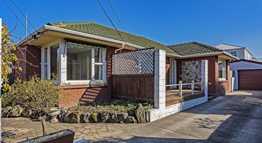  at 18 Bond Street, Waltham, Christchurch City, Canterbury