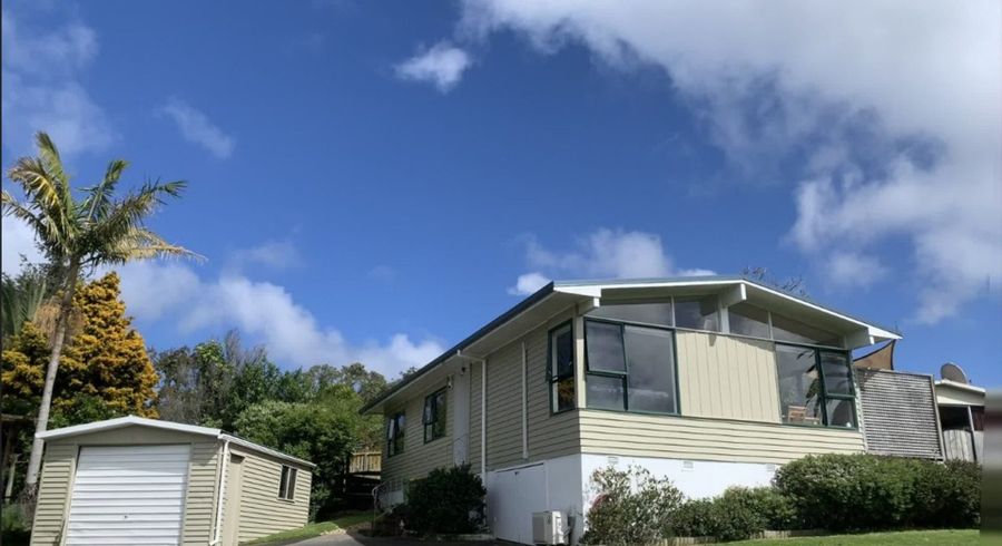  at 36 Thornlow Street, Glendene, Waitakere City, Auckland