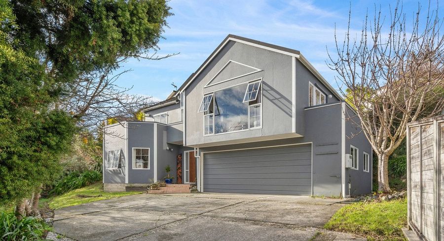  at 3 Pilot Lane, Whitby, Porirua