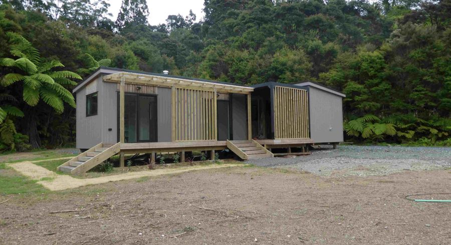  at 122 Carter Road, Oratia, Auckland