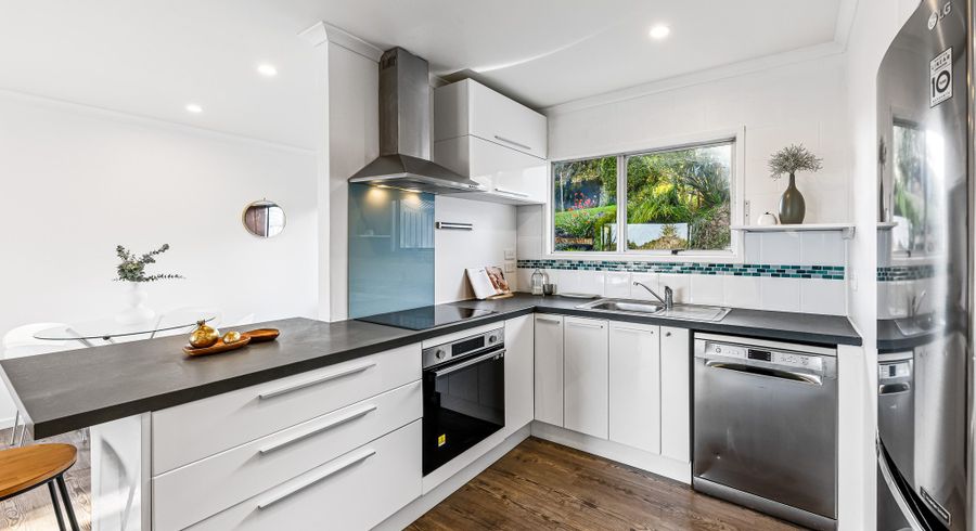  at 2/6 Leigh Terrace, Bayview, North Shore City, Auckland