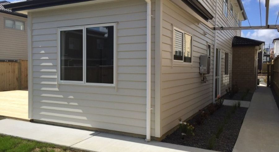  at 7 Calcite Avenue, Flat Bush, Manukau City, Auckland