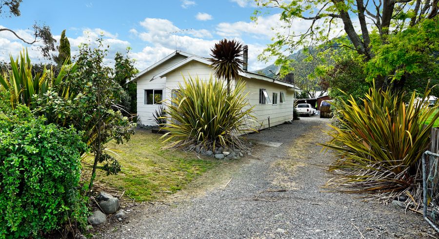  at 6762 State Highway 6, Rai Valley