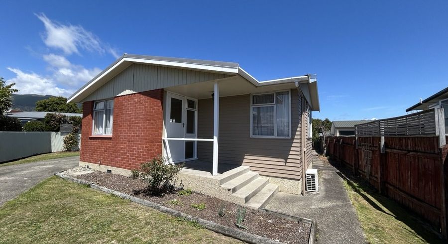  at Stoke, Nelson, Nelson / Tasman