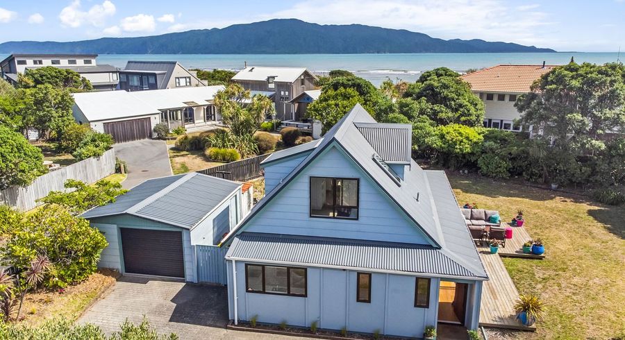  at 9 Nuhaka Place, Paraparaumu Beach, Kapiti Coast, Wellington