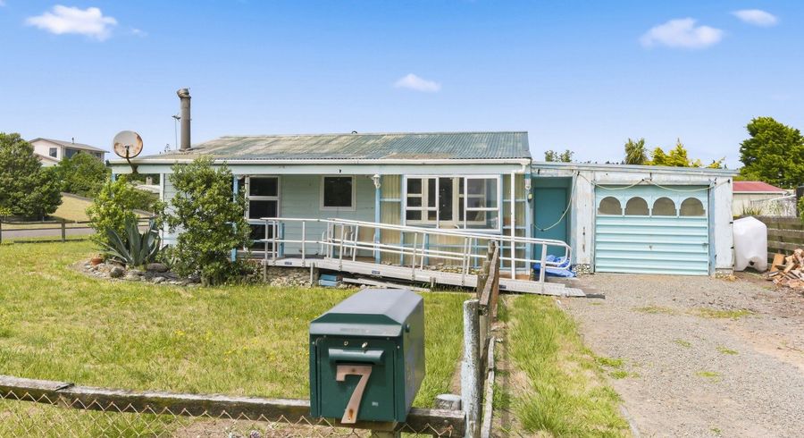  at 7 Takitimu Street, Waitarere Beach, Horowhenua, Manawatu / Whanganui