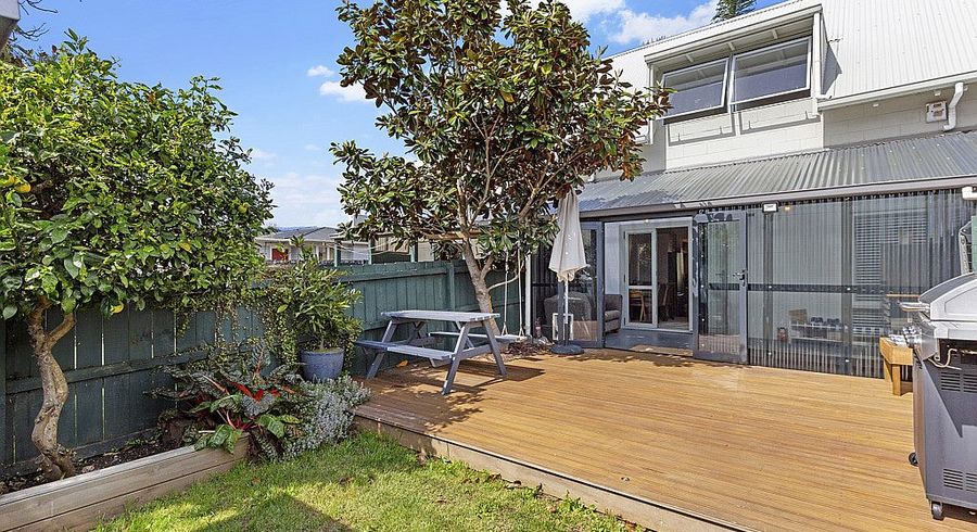  at 27/1 Water Street, Otahuhu, Auckland