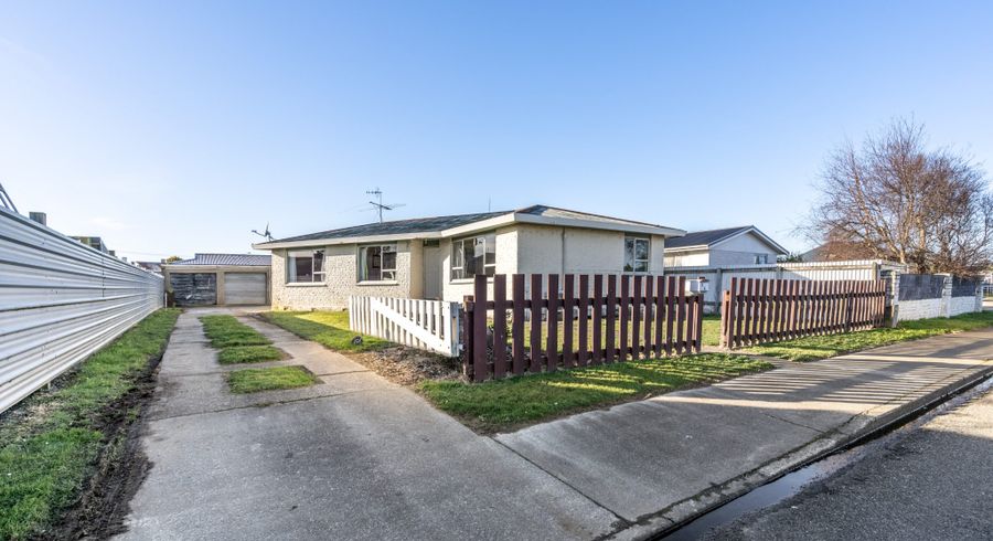  at 26 Boyne Street, Clifton, Invercargill