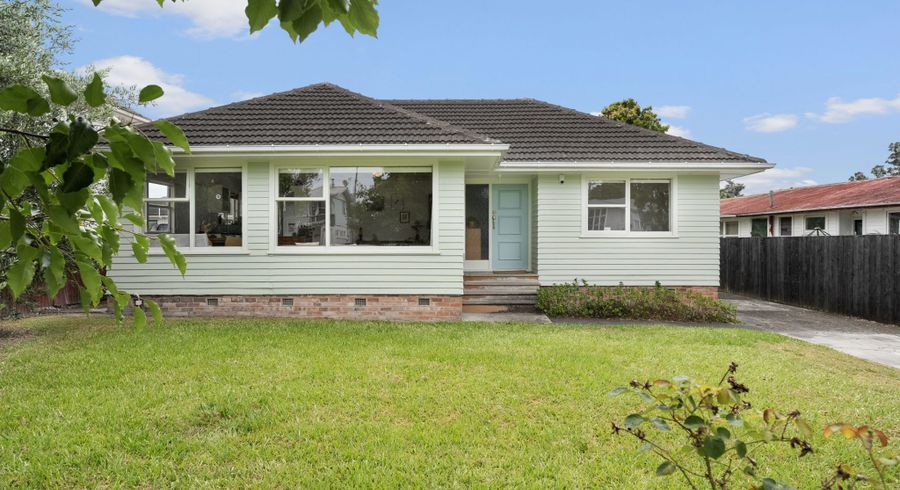  at 24 Tamariki Avenue, Kelston, Waitakere City, Auckland