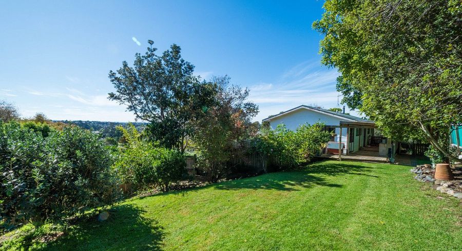  at 22 Zingaro Place, Massey, Auckland