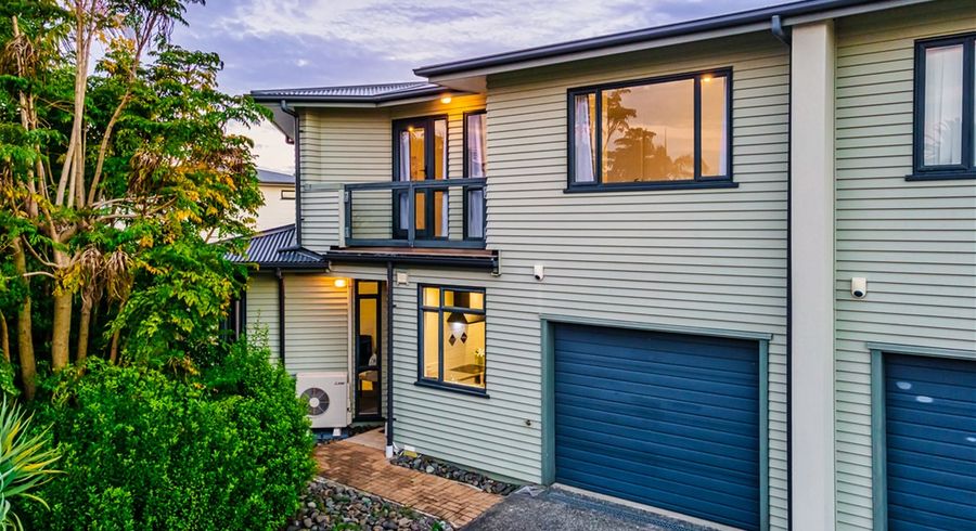  at 8/2 Armoy Drive, East Tamaki, Auckland