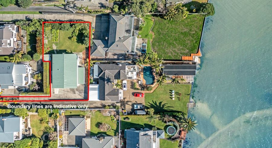  at 77b Beresford Street, Bayswater, North Shore City, Auckland