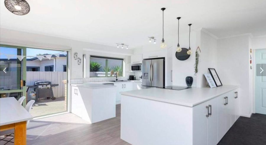  at 36 Pacific View Road, Papamoa, Tauranga, Bay Of Plenty