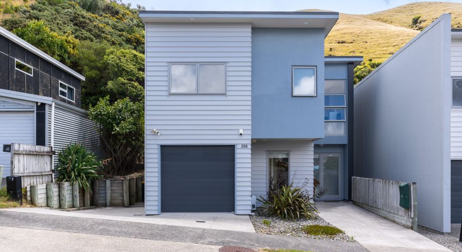  at 38A Erlestoke Crescent, Churton Park, Wellington
