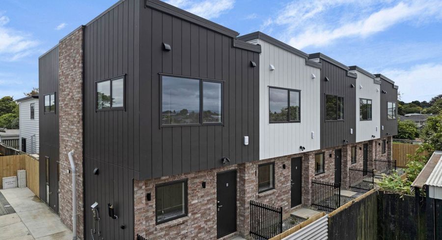  at 4/32 Beaumonts Way, Manurewa, Manukau City, Auckland
