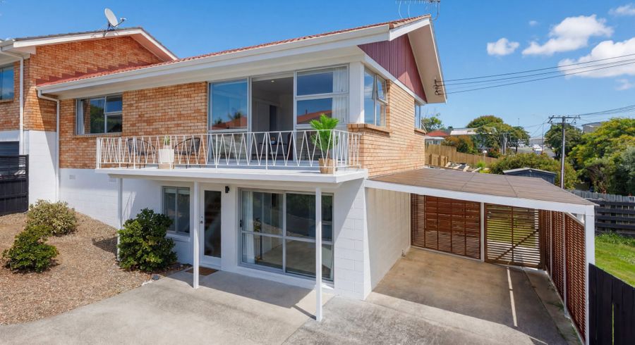  at 1/15 Zion Road, Birkenhead, North Shore City, Auckland