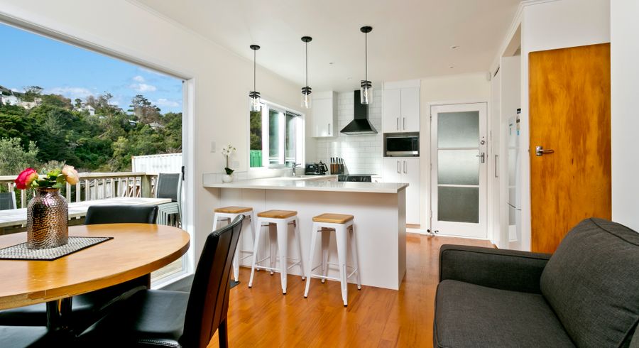  at 21 Ivy Place, Birkdale, Auckland