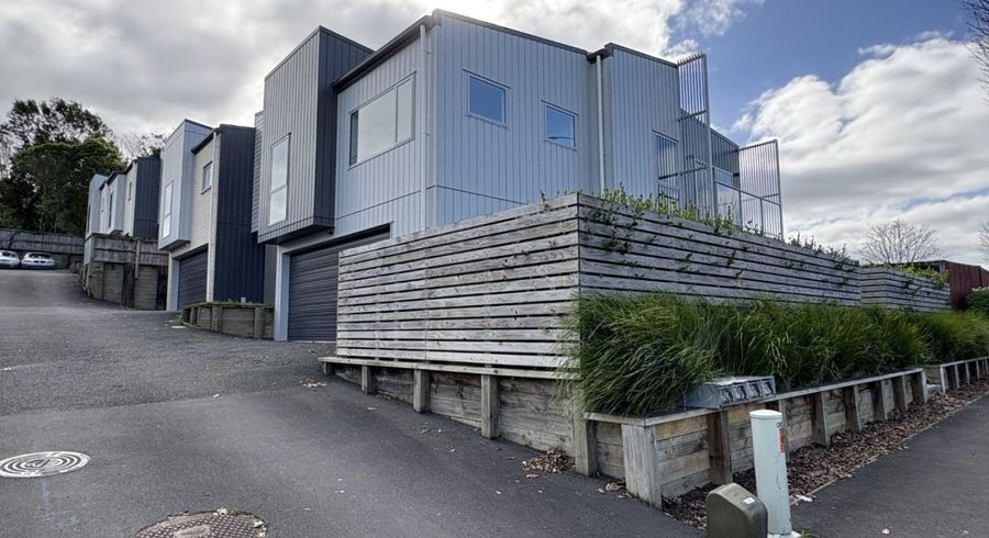  at 3/138 Forest Lake Rd, Forest Lake, Hamilton, Waikato