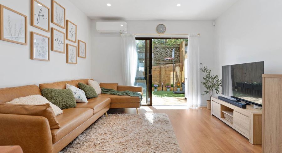  at 5/26 Springvale Drive, Albany, North Shore City, Auckland