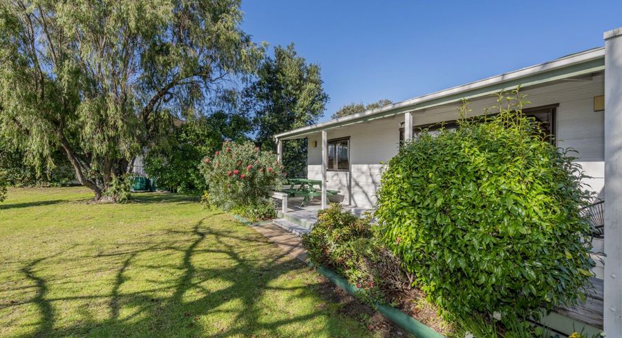  at 52 Captain Cook Road, Cooks Beach, Whitianga