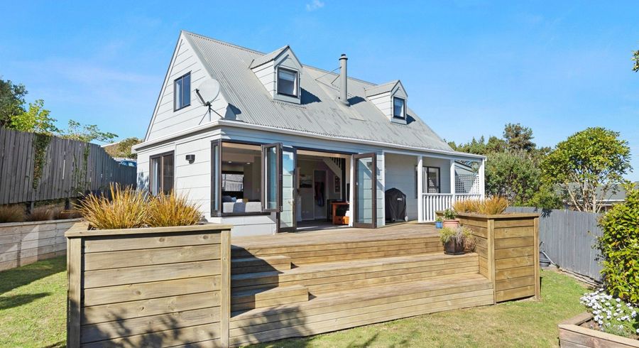  at 4 Tatum Way, Johnsonville, Wellington