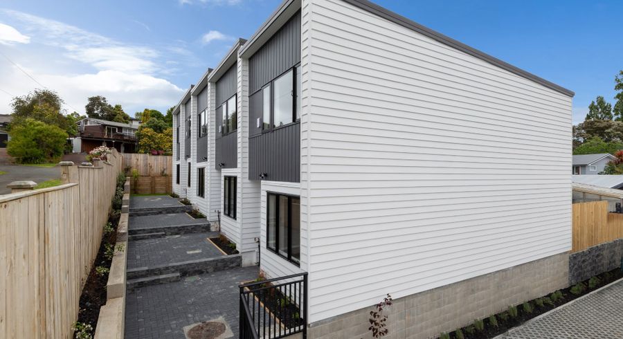  at Lot 4/94 Godley Road, Green Bay, Waitakere City, Auckland