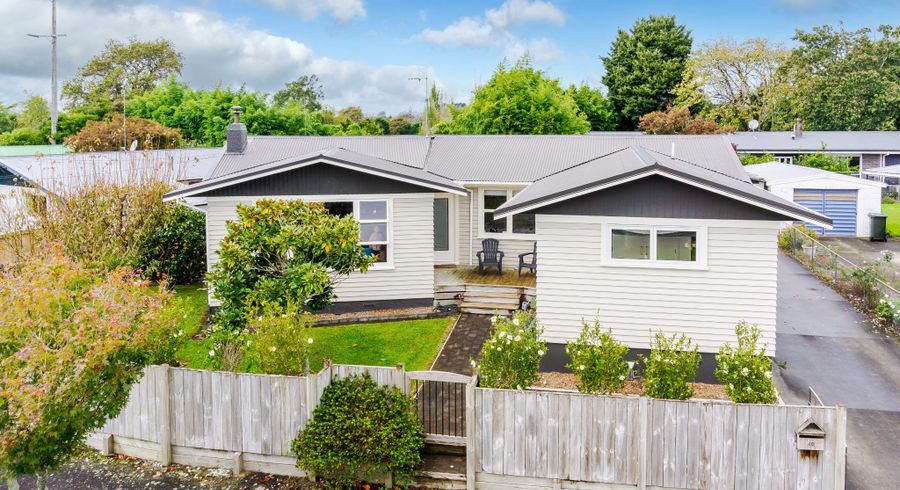  at 40 Southsea Crescent, Silverdale, Hamilton