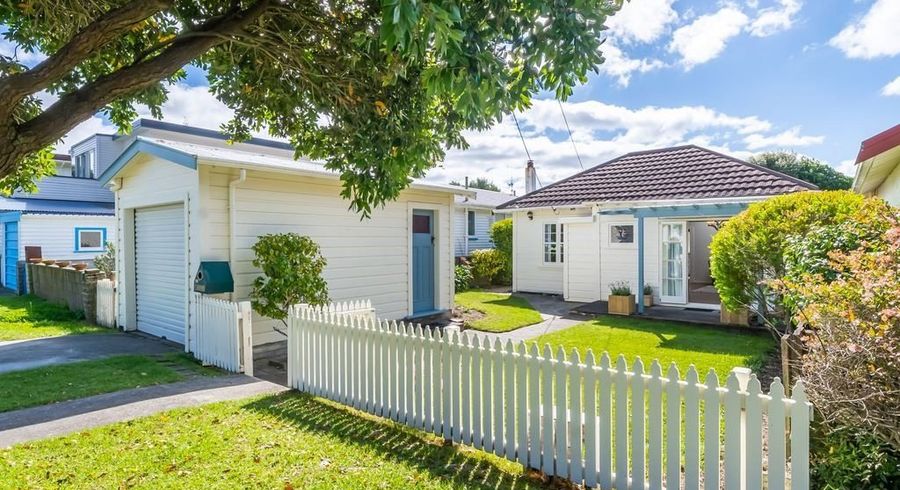  at 26 Kauri Street, Eastbourne, Lower Hutt, Wellington