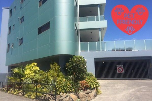  at 106/3 Morningside Drive , Morningside, Auckland City, Auckland