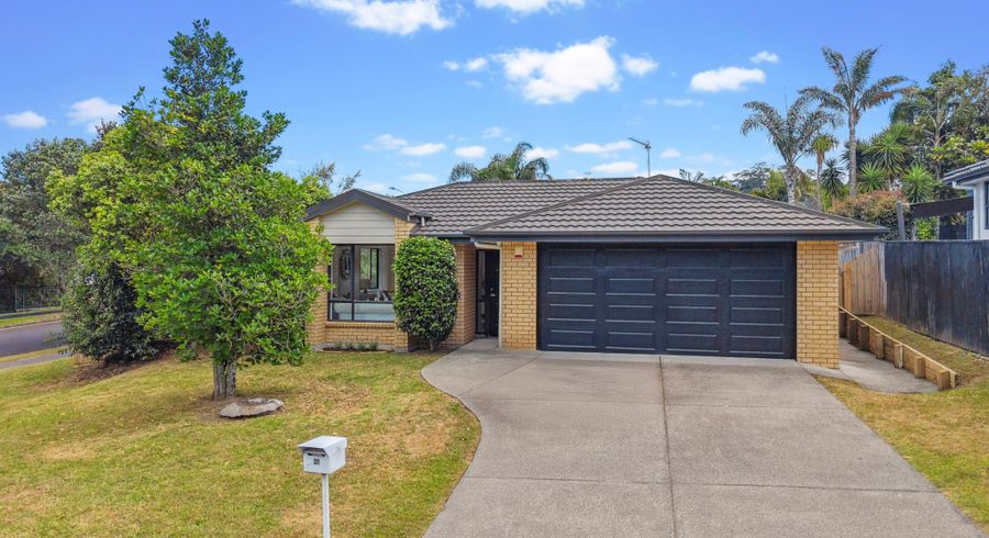 at 31 Admirals Court Drive, Greenhithe, Auckland