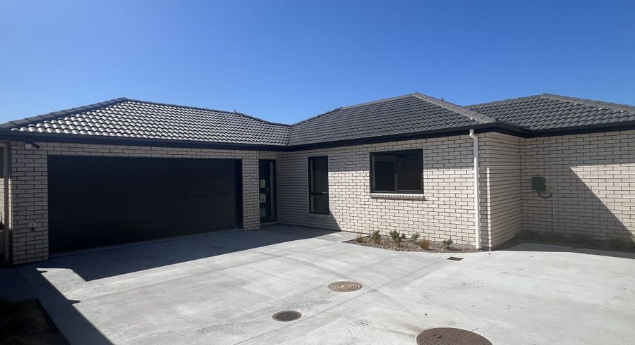  at 54 Scenic Rise, Rototuna North, Hamilton