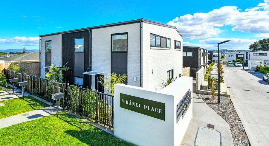  at 2 Whanui Place, Mangere Bridge, Auckland