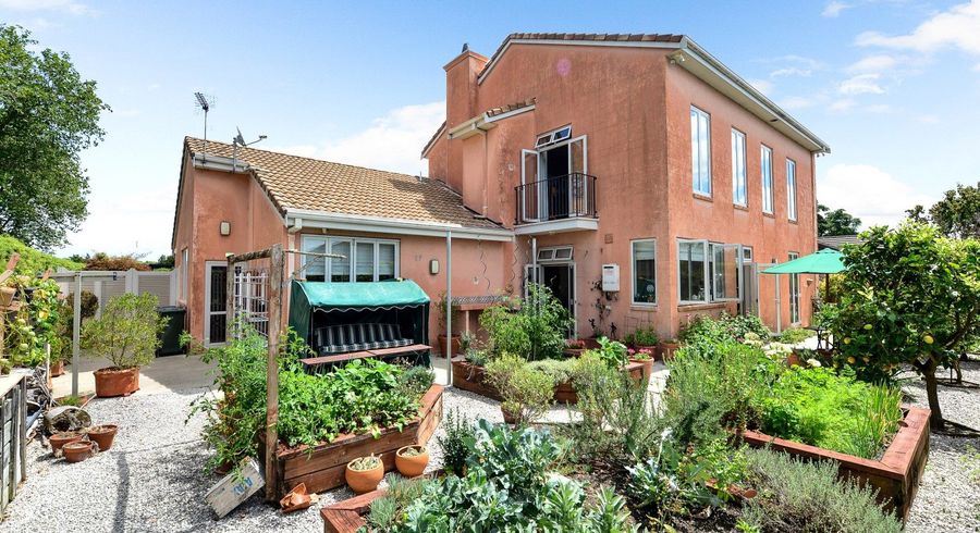  at 1838C River Road, Flagstaff, Hamilton, Waikato